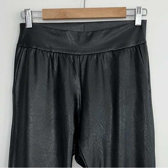 commando Faux Leather Jogger - Picture 7 of 16